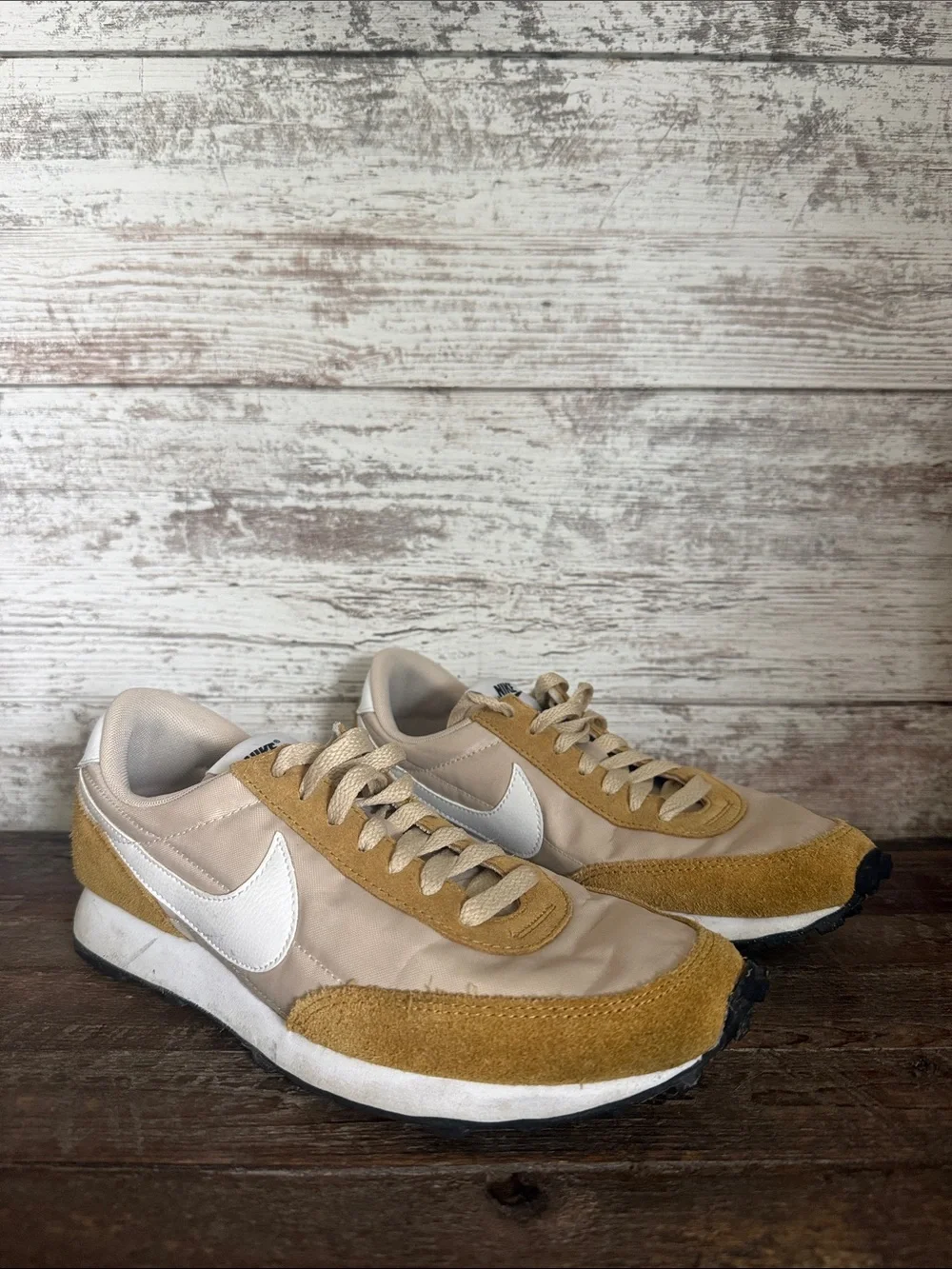 Nike Women’s Tan and Beige Retro Sneakers: size 8.5